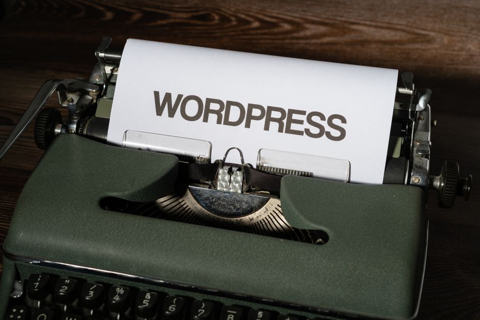 Çok dilli WordPress yönetim panelini gösteren görsel
