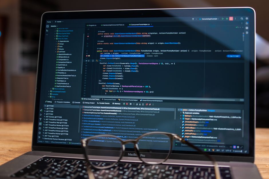 Kullanıcı arayüzünde hız testi sonuçlarını gösteren WordPress yönetici paneli